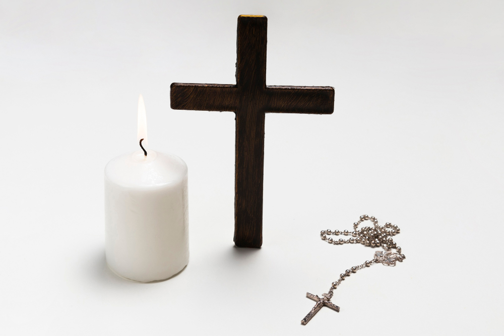Konfirmationskreuz: Die Symbolik seiner Form verstehen 3 Konfirmationskreuz: Die Symbolik seiner Form verstehen