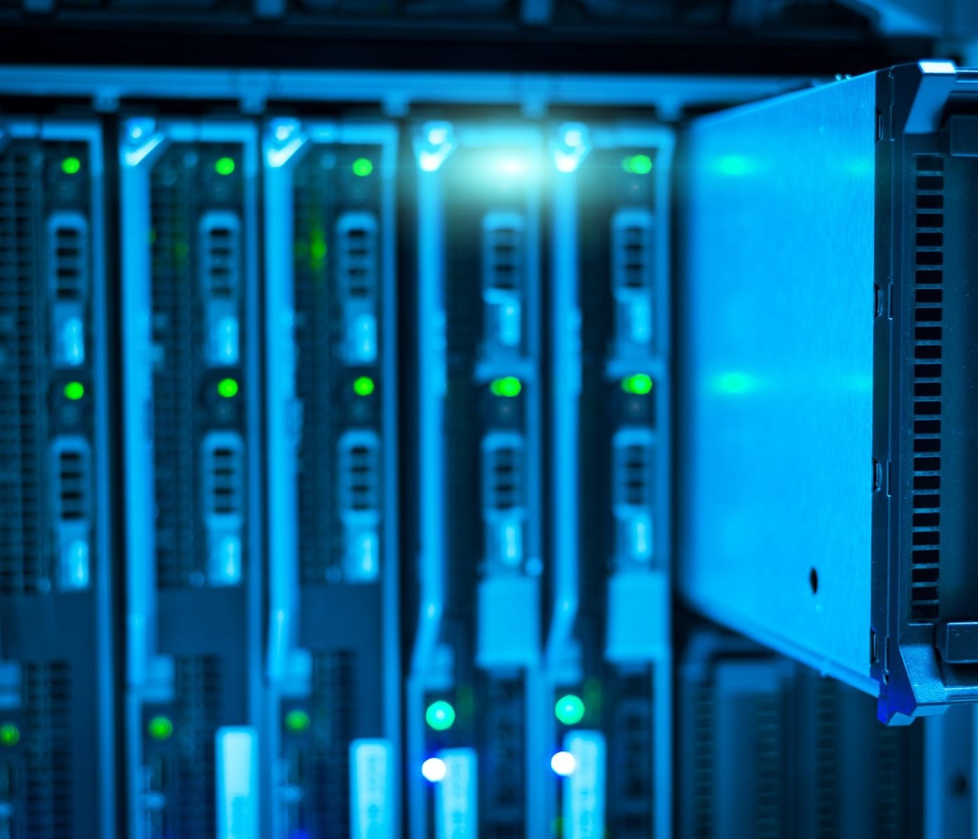 Cloud-Speicher-Vergleich: Datenschutz und Kosten 1 Cloud-Speicher-Vergleich: Datenschutz und Kosten